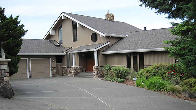 A house with gray and brown colors